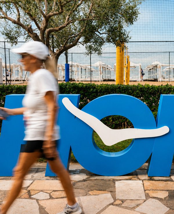 Brand Strategy, Experiential Design & Public Engagement HOKA_Brand Activation